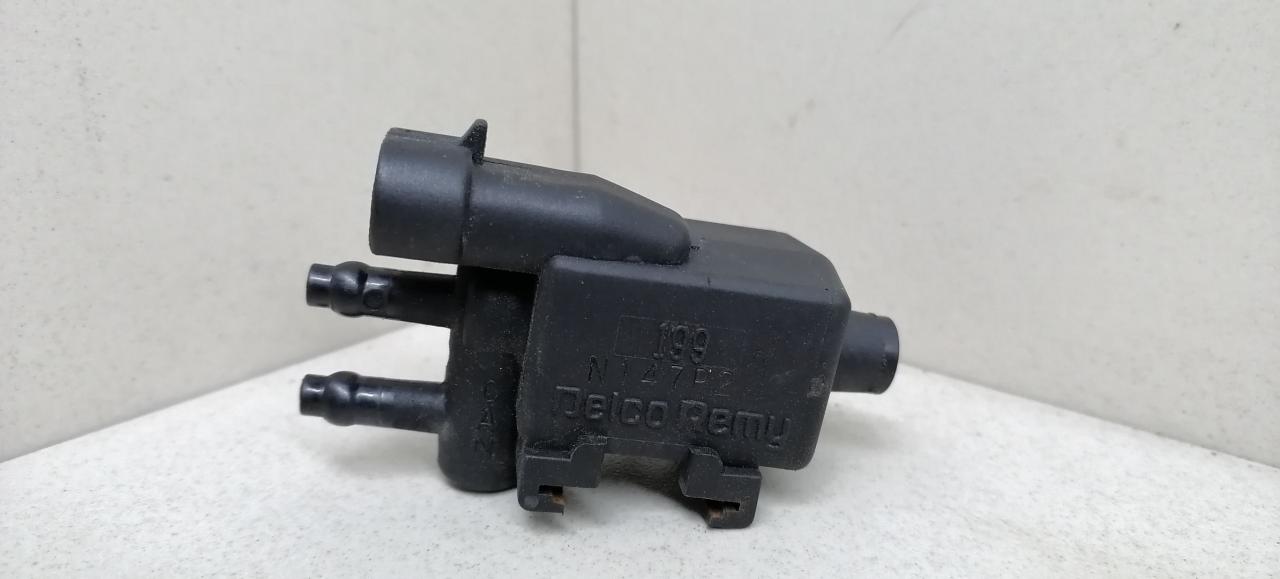 электромагнитный клапан Renault Megane 1 поколение 1996, 1.6 л., i, K7M 703, бензин, МКПП, синий, купе, передний привод, N147P2 - фото №1