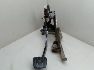 педаль тормоза Nissan Micra K12 [2-й рестайлинг] K12 2008, 1.5 л., DCi, K9K, дизель, МКПП, серый, хетчбэк 5 дв., передний привод, 46501AX700