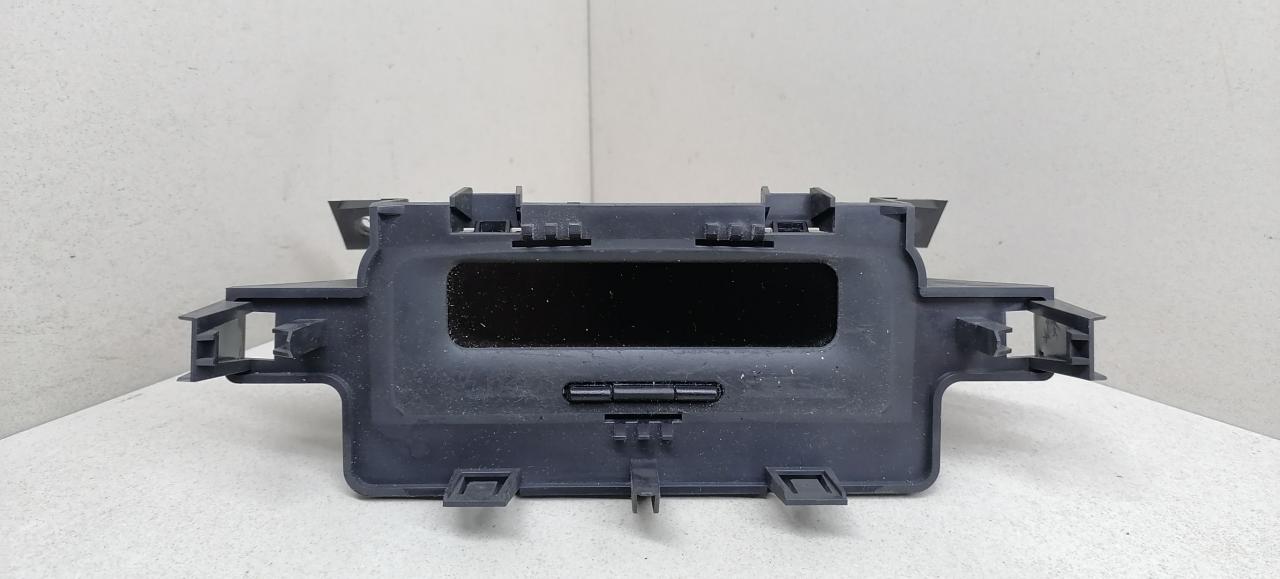 часы Renault Megane 2 поколение 2003, 1.4 л., i, K4J 730, бензин, МКПП, серебристый, хетчбэк 5 дв., передний привод, 8200107839 - фото №1