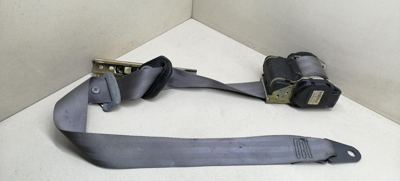ремень безопасности Peugeot 406 1 поколение 1998, 1.9 л., TD, DHX (XUD9TE), дизель, 5МКПП, зелёный, передний привод, N2870000A, 6485361, 6491271 - фото №1