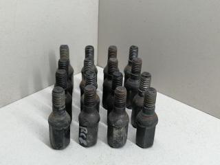 болт колесный Citroen Xsara 1 поколение 1998, 1.9 л., D, DJY (XUD9A), дизель, МКПП, синий, хетчбэк 5 дв., передний привод