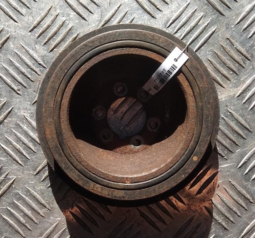 шкив коленвала Mazda 626 3 поколение 1990, 2.0 л., i, бензин - фото №1