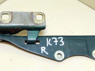 петля капота правая Nissan Primera P11 2000, 2.0 л., CD20T, дизель, МКПП, зеленый, хетчбэк 5 дв., передний привод