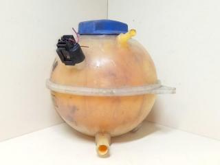 бачок расширительный Volkswagen Golf 4 поколение 2001