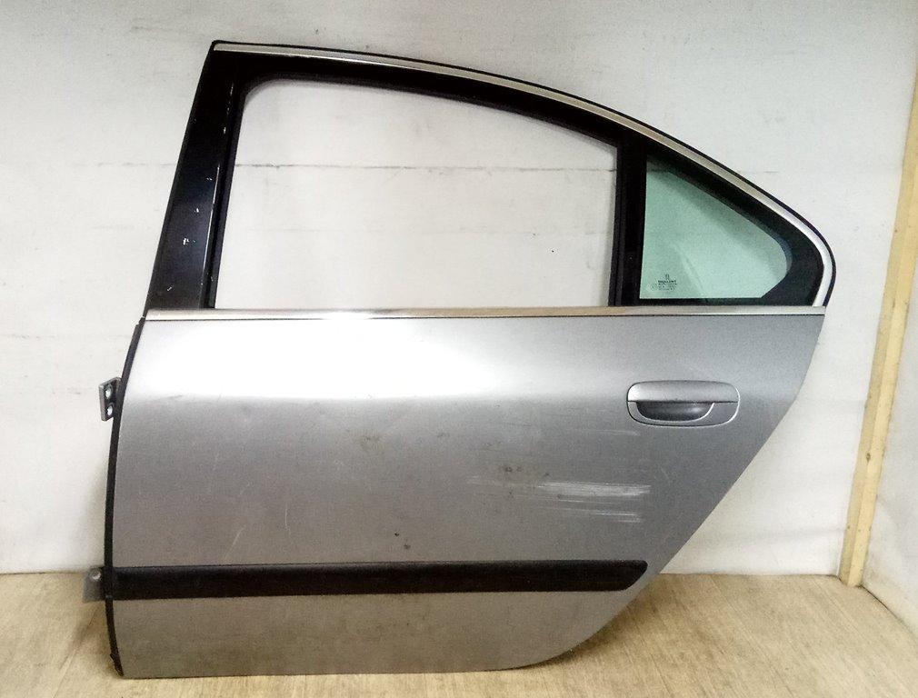 форточка задняя левая Peugeot 607 1 поколение 2003, серебристый - фото №1