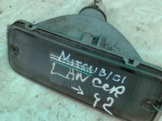 фонарь задний правый Mitsubishi Lancer 5 поколение 1993