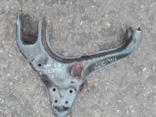 рычаг передний правый Mitsubishi Pajero 2 поколение 1996