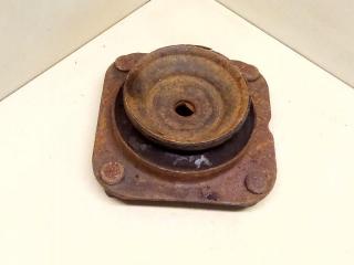 опора амортизатора верхняя (чашка) Mazda 626 GE [рестайлинг] 1996