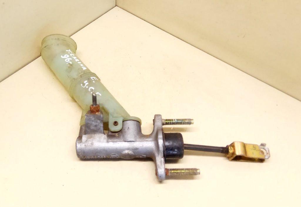 цилиндр сцепления главный Toyota Carina E 1 поколение 1996 - фото №1