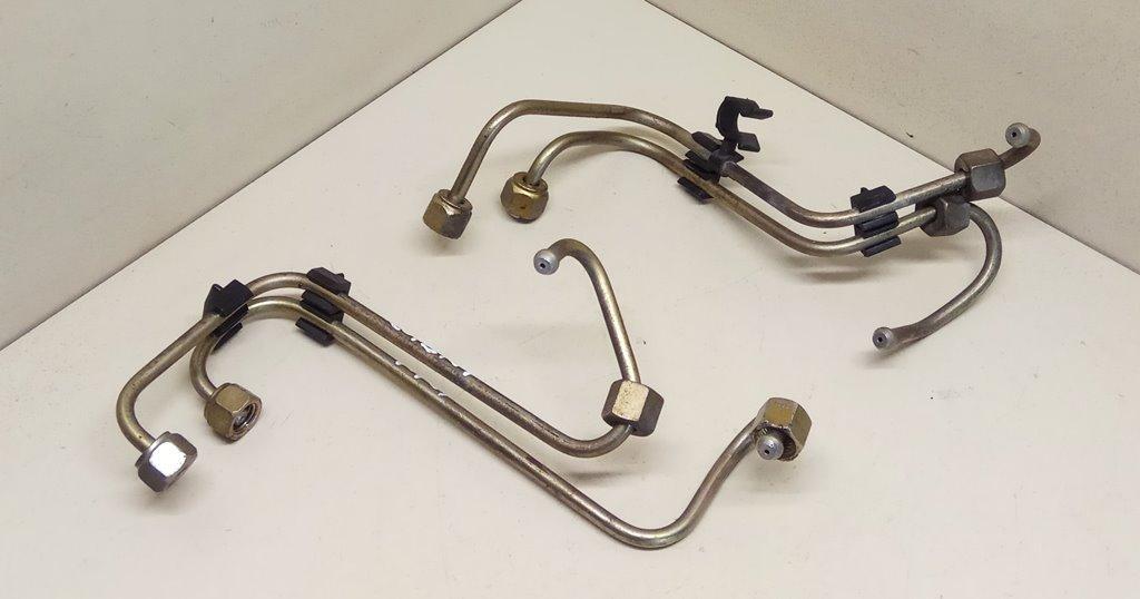 трубка ТНВД Volvo V40 1 поколение 1999, 1.9 л., дизель, МКПП, универсал, 30621269 - фото №1