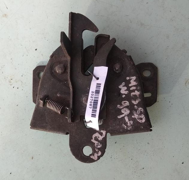 замок капота Mitsubishi Space Wagon 3 поколение (Typ N50) 2001, 2.4 л., i, бензин, минивэн - фото №1