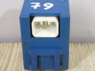 реле стеклоочистителей Toyota Prius 2 поколение 2008, 1.5 л., бензин, АКПП, черный, хетчбэк 5 дв., передний привод, 8594047010, DENSO, 052100-3082