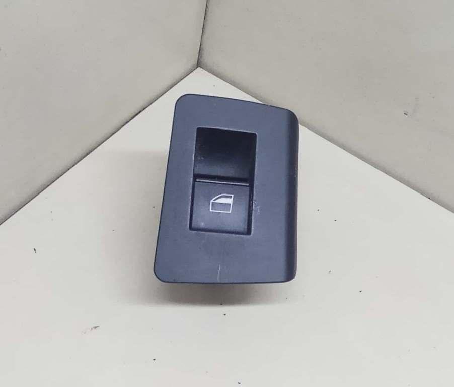 кнопка стеклоподъемника двери задней BMW X5 E53 2001, 3.0 л., i, бензин, АКПП, серый, внедорожник 5 дв., полный привод, 8385955 - фото №1