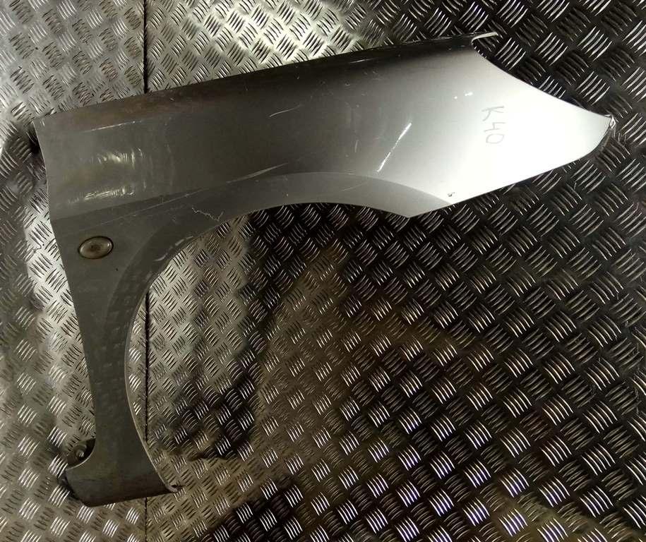 крыло переднее правое Peugeot 307 1 поколение 2005, 1.6 л., HDi, дизель, МКПП, серебристый, универсал, передний привод, 7841N7 - фото №1
