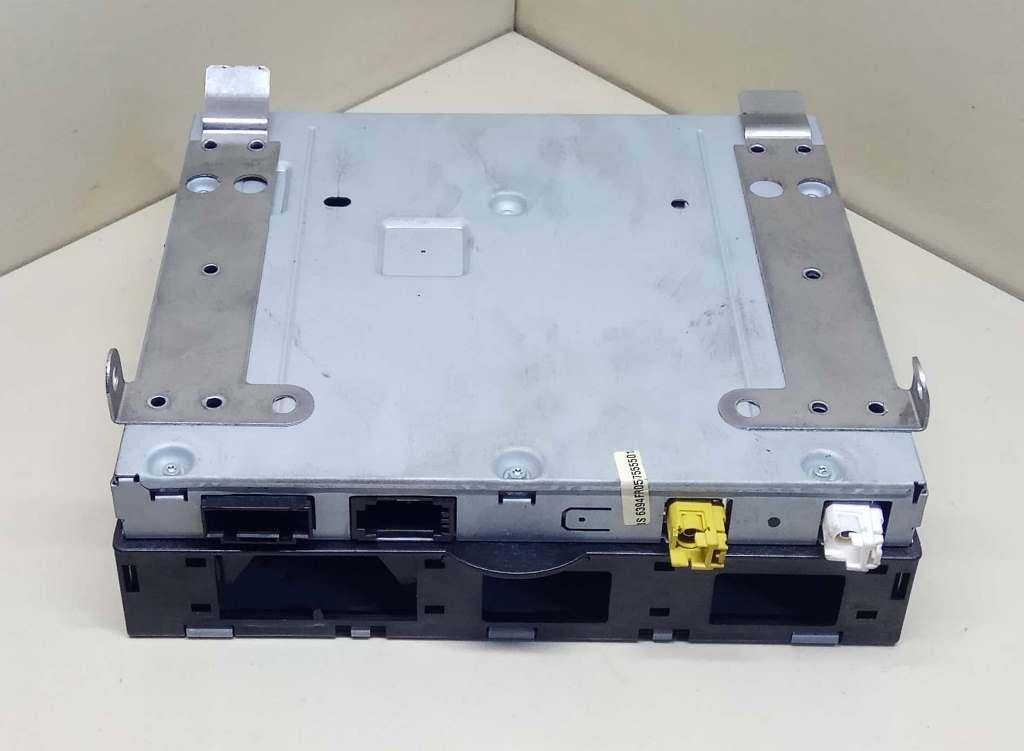 панель управления магнитолой Audi A6 4F/C6 2006, 3.2 л., i, BKH, бензин, АКПП, серебристый, седан, передний привод, 4F0035541B, 4E0910541F048, 57555501 - фото №1