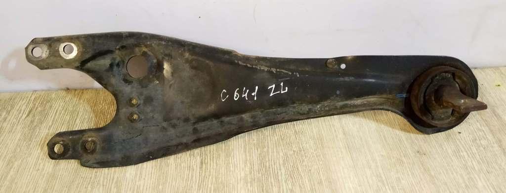 рычаг задний левый Acura MDX 1 поколение 2004, 3.5 л., i, J35A3, бензин, АКПП, чёрный, внедорожник 5 дв., полный привод - фото №1