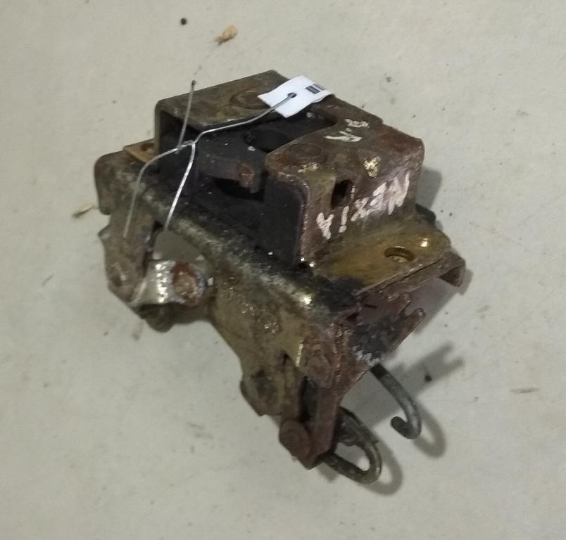 замок двери задней правой Daewoo Nexia 1 поколение 1998, 1.5 л., i, бензин, хетчбэк 5 дв. - фото №1