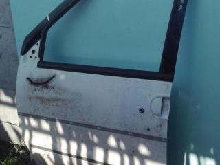 ручка наружная Nissan Serena С23 [рестайлинг] 1996, белый