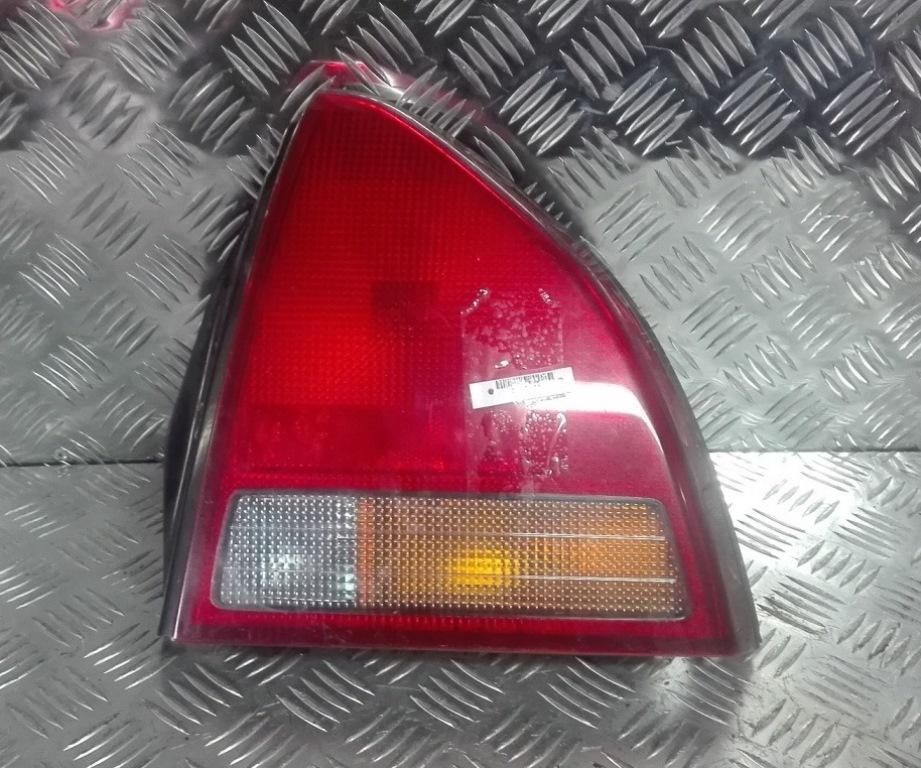 фонарь задний правый Honda Prelude 4 поколение 1995, купе - фото №1