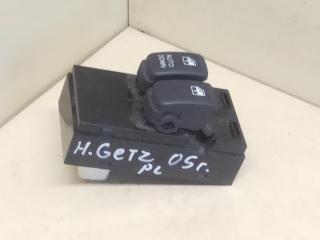кнопка стеклоподъемника двери передней левой Hyundai Getz 1 поколение 2005, 93570-1C010