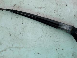 щеткодержатель (поводок стеклоочистителя, дворник) Honda Stream 1 поколение 2002