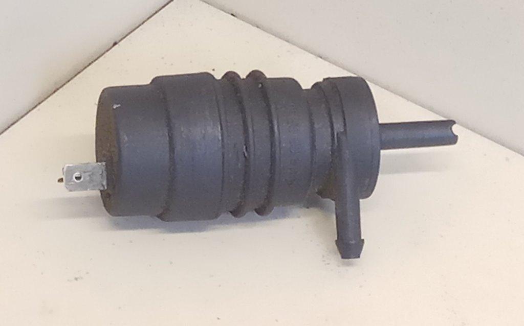 насос (моторчик) омывателя стекла Mercedes-Benz Vito W638 2002 - фото №1