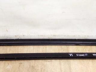 уплотнитель двери Mitsubishi Outlander 1 поколение 2006, минивэн