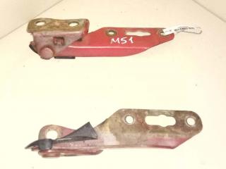 петля капота левая Honda Logo 1 поколение [рестайлинг] 1999, 1.3 л., i, D13B7, бензин, 5МКПП, красный, хетчбэк 3 дв., передний привод