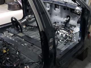 Стойка кузовная центральная правая Tesla Model S 1 поколение 2012