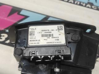 блок управления парктрониками Tesla Model S 1 поколение [рестайлинг] 2016, электро, 1048476-00-D