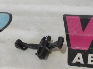 ограничитель открывания двери Tesla Model 3 1 поколение 2018