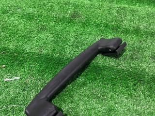 ручка внутренняя потолочная Maserati Levante 1 поколение M161 2019, 3.0 л., дизель, АКПП, внедорожник 5 дв., полный привод