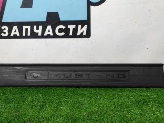 накладка на порог внутренняя Ford Mustang 6 поколение S550 [рестайлинг] 2019, 2.3 л., АКПП, black, купе, задний привод, FR3B6313222AH