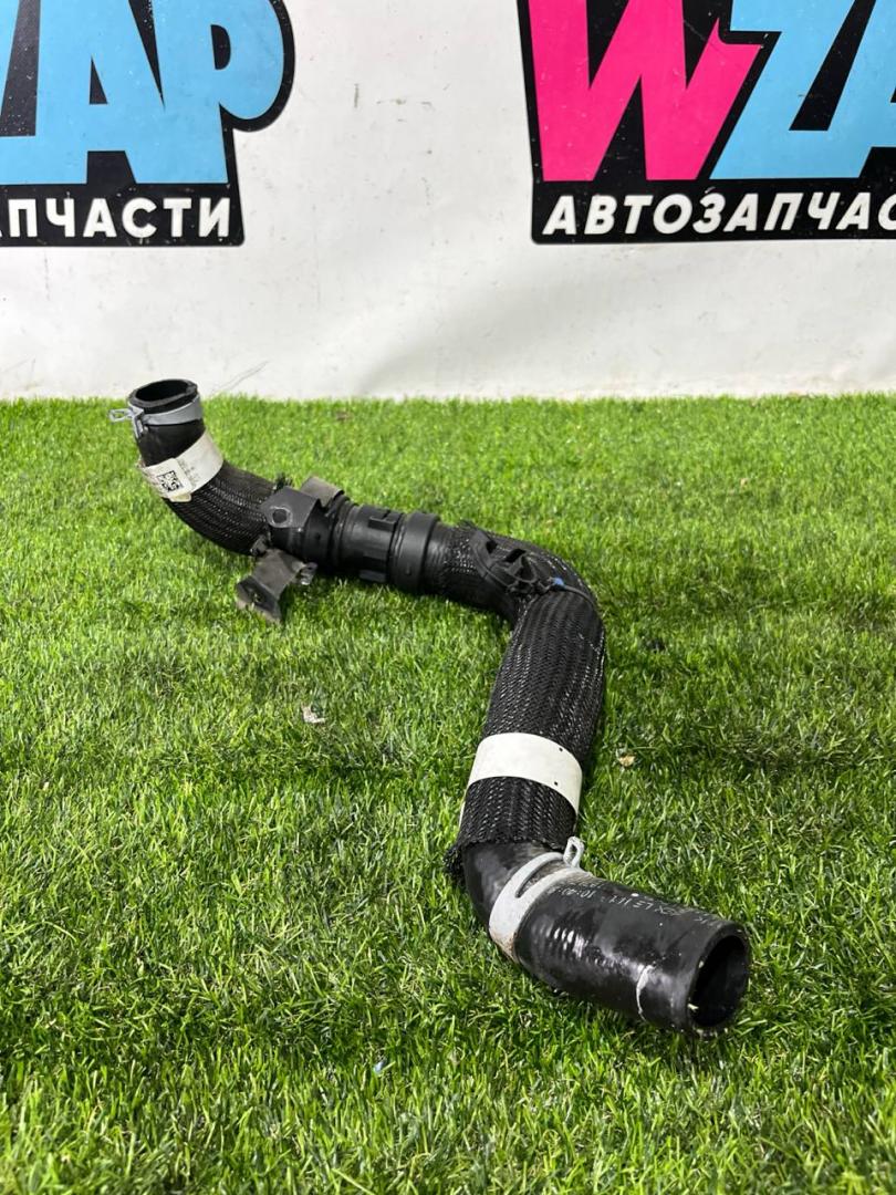 патрубок радиатора Ford Explorer 6 поколение U625 2020, 2.3 л., бензин, АКПП, внедорожник 5 дв., L1M3-8B273-AAE - фото №1