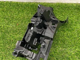 кронштейн (крепление) Tesla Model Y 1 поколение 2022, электро, белый, 158190299B