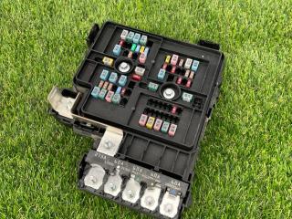 блок предохранителей Ford Mustang 7 поколение S650 2024, 2.3 л., бензин, АКПП, черный, купе, задний привод, PR3T-14D068-AG