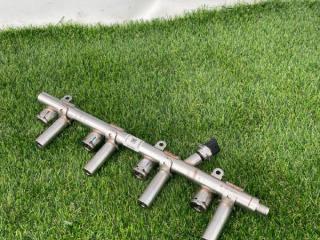 топливная рампа Jeep Wrangler 4 поколение 2019, 2.0 л., бензин, АКПП, внедорожник 5 дв., полный привод, 05281483AA