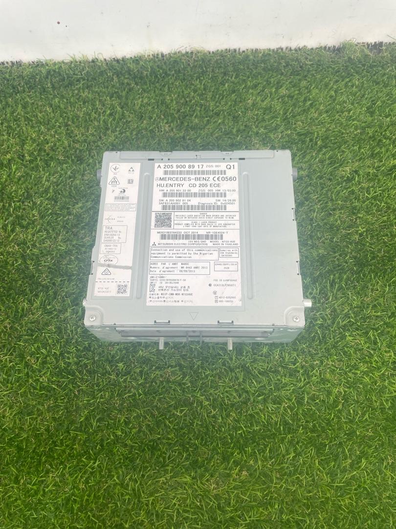 магнитола Mercedes-Benz C-Класс W205/S205/C205 (2014 - 2018), 2059008917 - фото №1