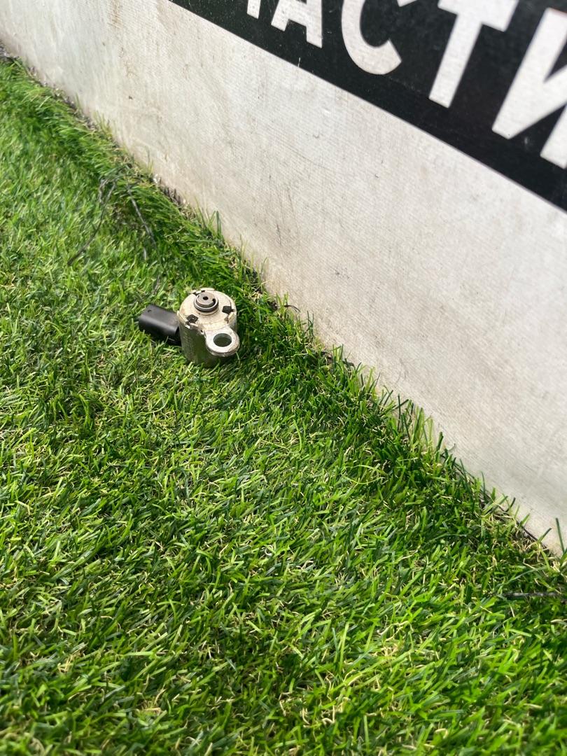 электромагнитный клапан RAM 1500 5 поколение 2019, 5.7 л., бензин, АКПП, пикап, полный привод, 53022298AA - фото №1