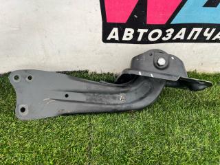 рычаг задний правый Volkswagen Jetta 6 поколение 2014, 1.4 л., бензин, МКПП, седан, передний привод, 1K0505226H