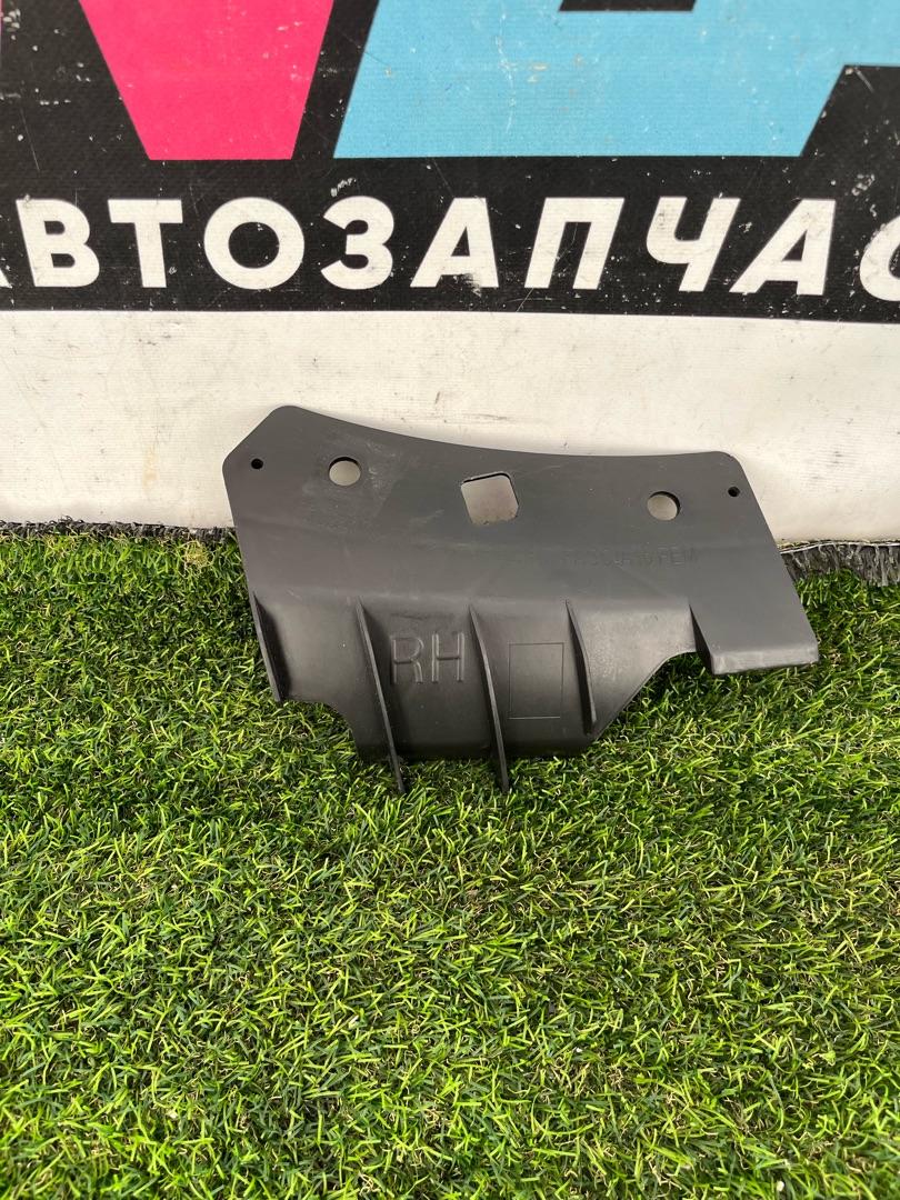 крепление бампера Tesla Model 3 1 поколение 2018, 1084170-00-B - фото №1