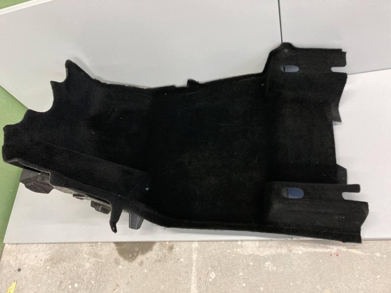 ковер салонный Tesla Model Y 1 поколение 2022, электро, белый, 1493059-00-S - фото №1