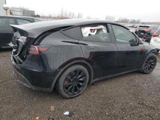 Tesla Model Y 1 поколение