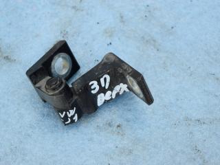 петля двери Volkswagen Jetta 6 поколение 2013, 1.4 л., TSI, CAXA, бензин, АКПП, седан, 8K0831402G