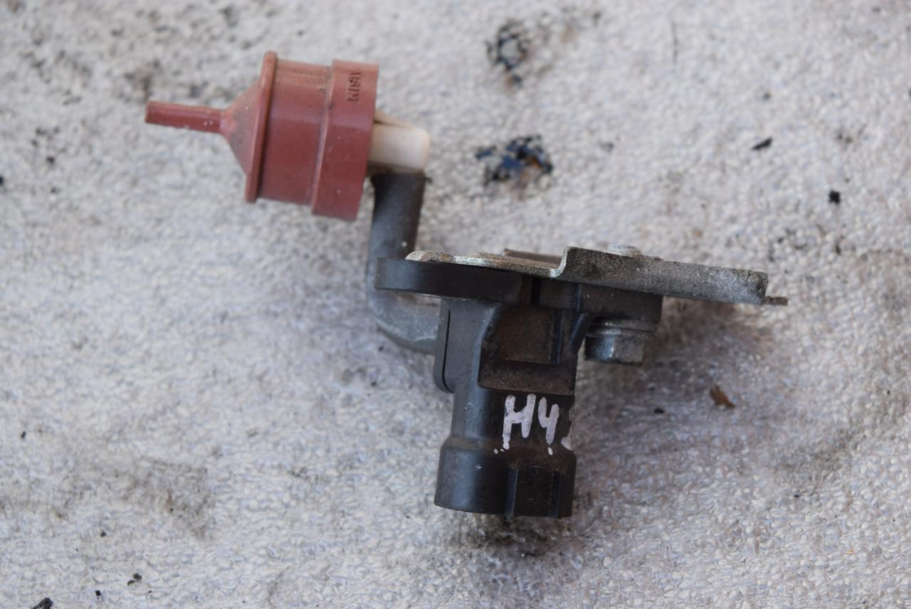 датчик абсолютного давления Toyota Yaris XP130 2014, 1.4 л., D-4D, 1ND-TV, дизель, МКПП, хетчбэк 5 дв., передний привод, правый руль, 8942120200 - фото №1