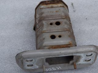 усилитель бампера переднего Toyota Yaris XP9 2008, 1.4 л., D-4D, 1ND-TV, дизель, МКПП, хетчбэк 5 дв., 354010R217, 354020L217