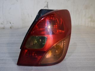 фонарь задний правый Toyota Corolla Verso 1 поколение E121 2004, 2.0 л., 1CD-FTV, дизель, МКПП, минивэн