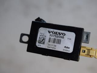 усилитель антенны Volvo XC90 1 поколение [рестайлинг] 2007, 4.4 л., бензин, АКПП, универсал, 30752098