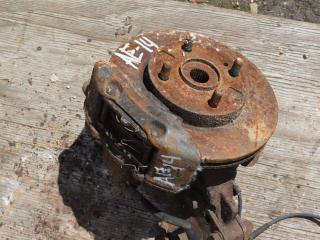 ступица передняя правая Mazda 323 4 поколение 1993, 1.5 л., бензин, МКПП, хетчбэк 5 дв.