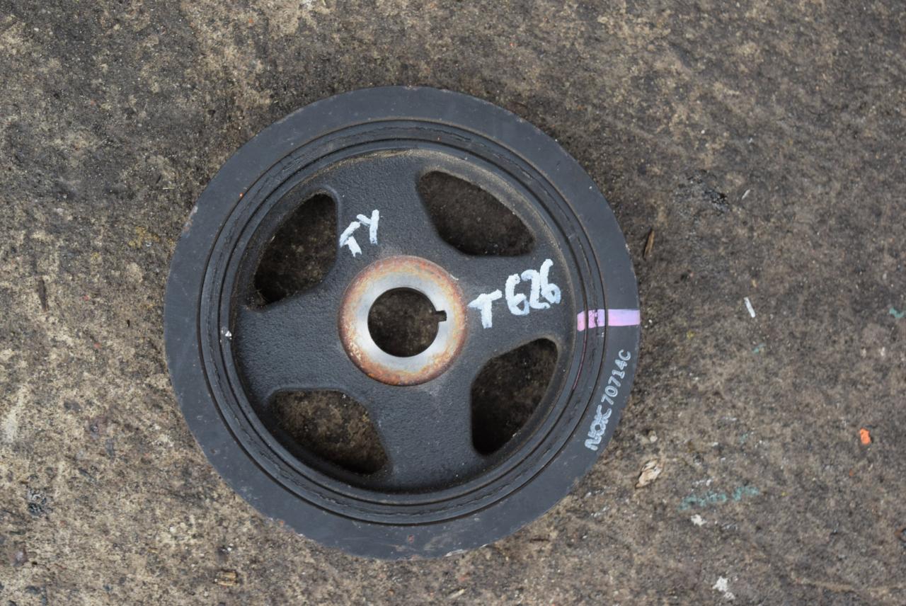 шкив коленвала Toyota Yaris XP9 2007, 1.4 л., D-4D, 1ND-TV, дизель, МКПП, хетчбэк 5 дв., 134070N010, 1340733030 - фото №1